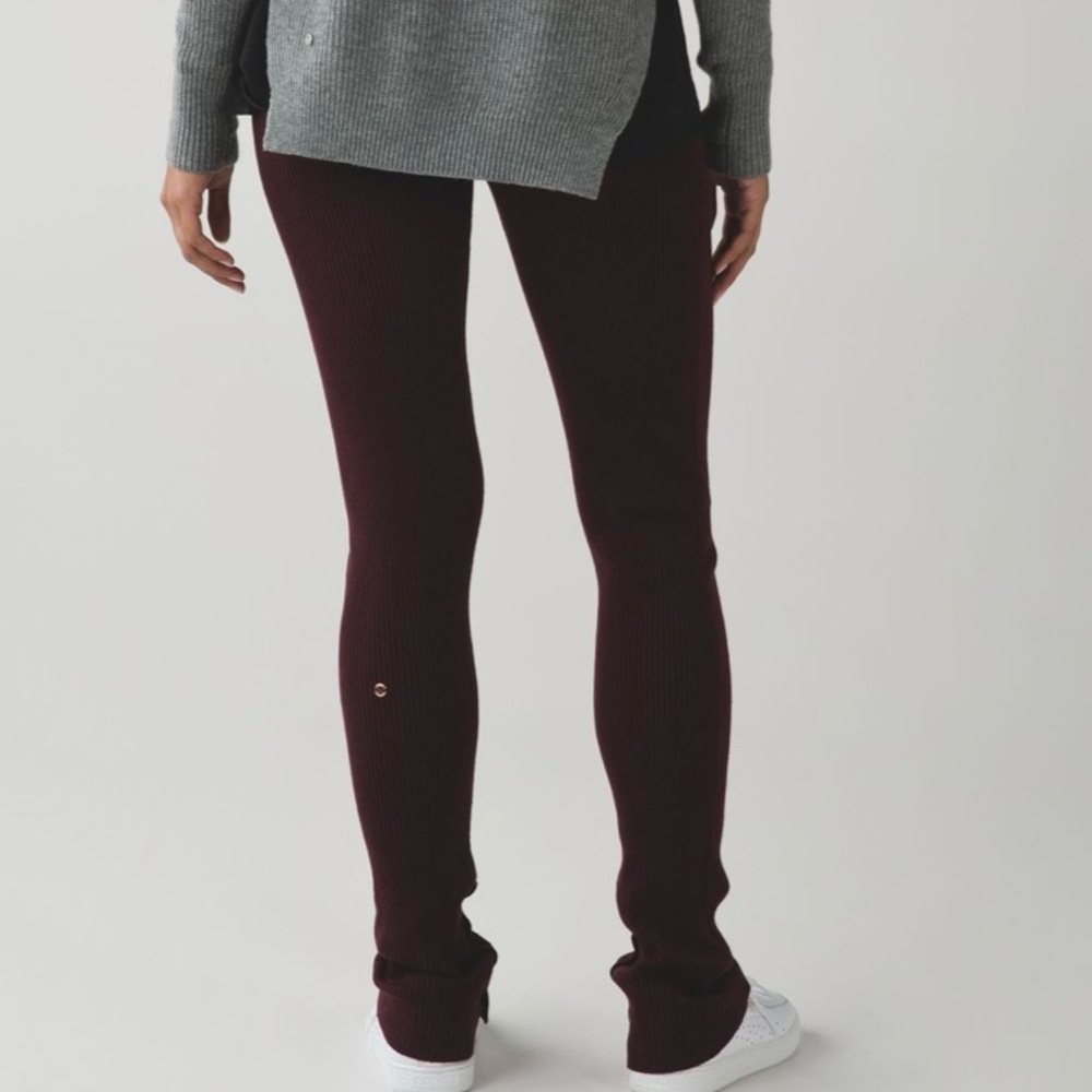 Lululemon Find Your Mantra Pants Size 6 - Picture 8 of 9
